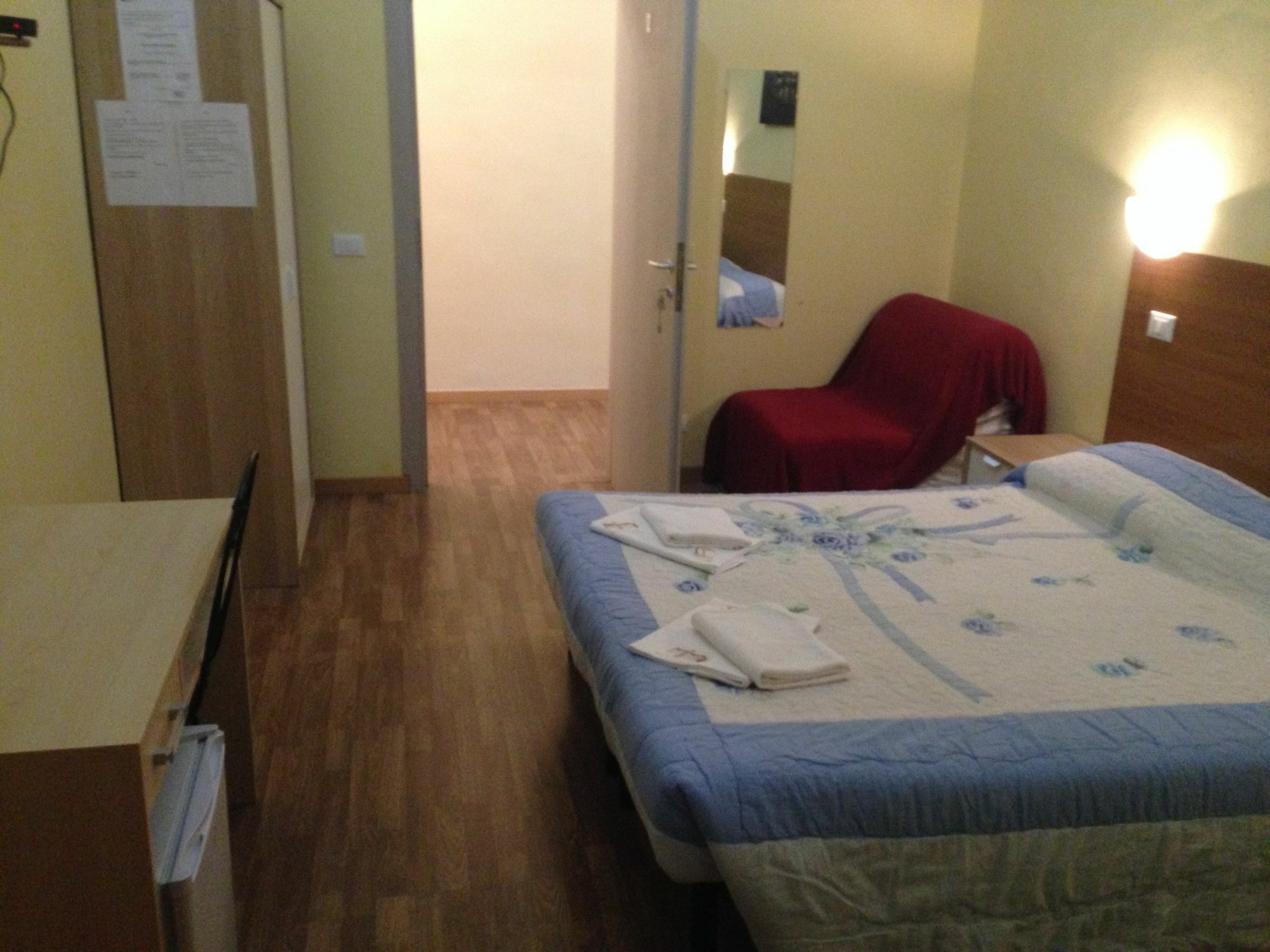 Dixi Bird Guesthouse Róma Kültér fotó
